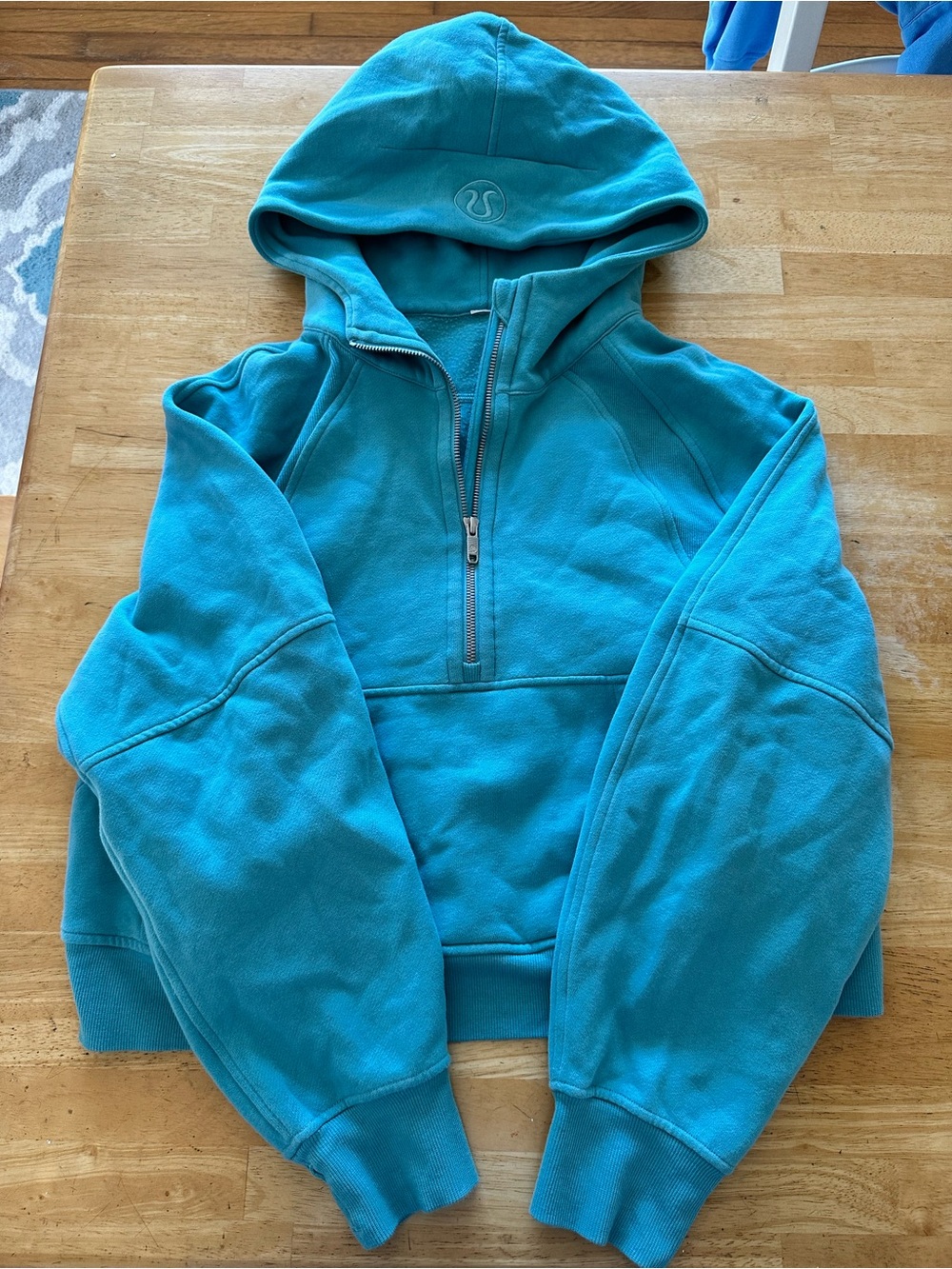 Lululemon half-zip cropped scuba hoodie M/L